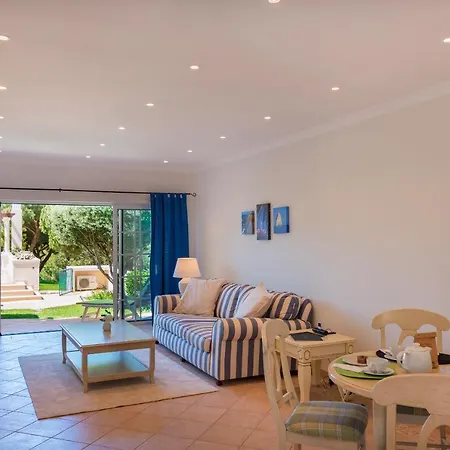 Oceans 8. Villa Almancil Exterior photo