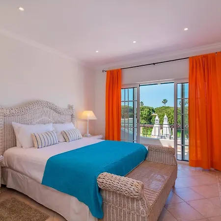 Oceans 8. Villa Almancil Exterior photo