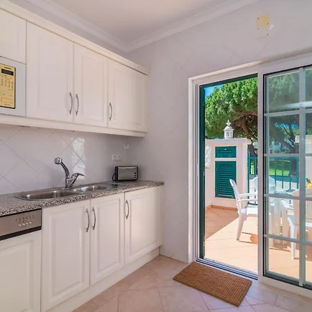 Oceans 8. Villa Almancil Exterior photo