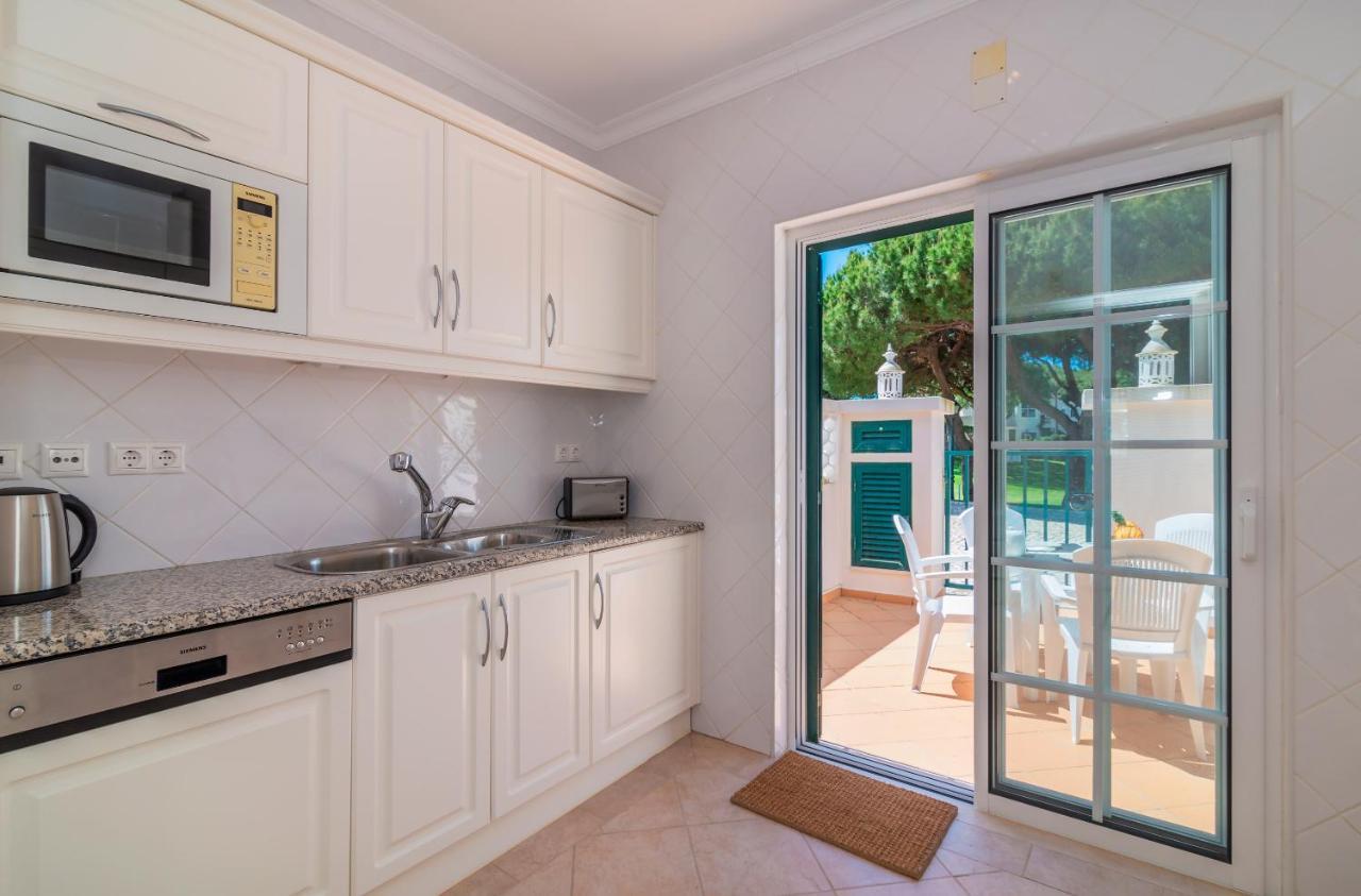 Villa Oceans 8. Almancil